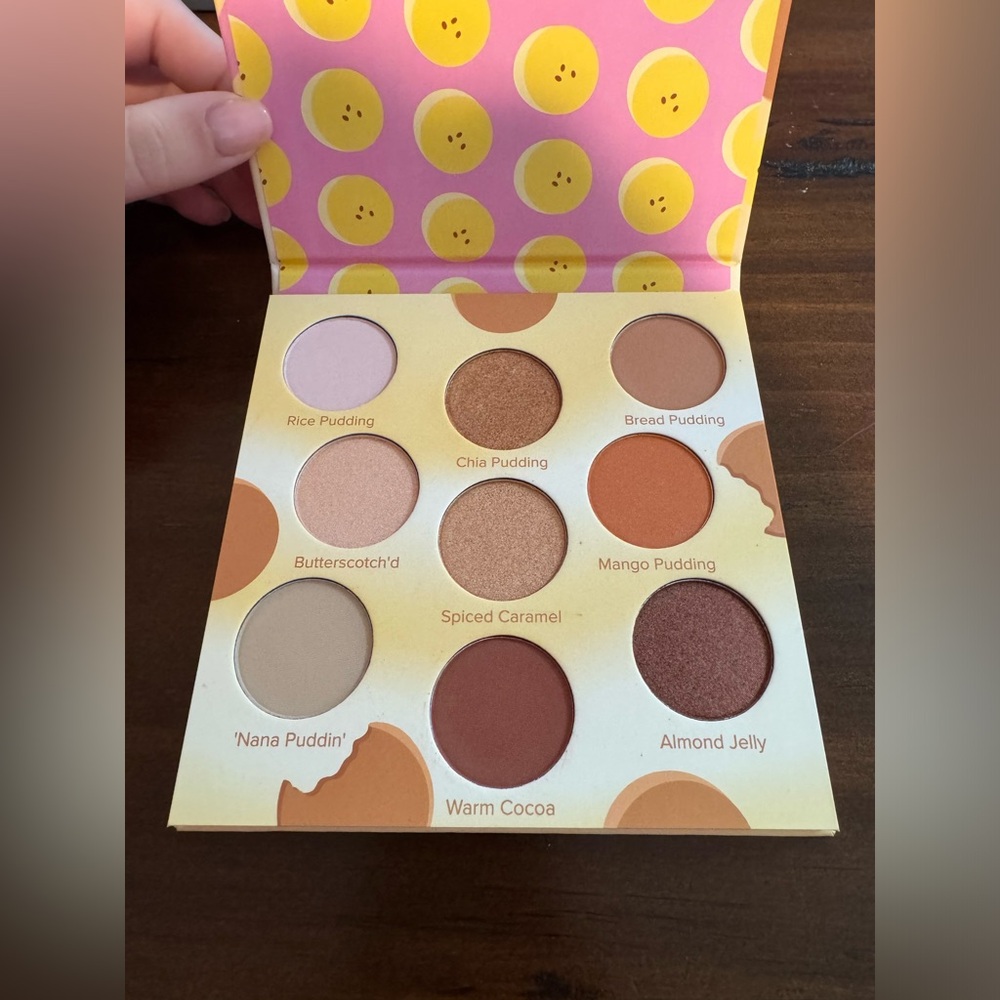 Beauty Bakerie - Proof is in the Puddin’ Eyeshadow Palette